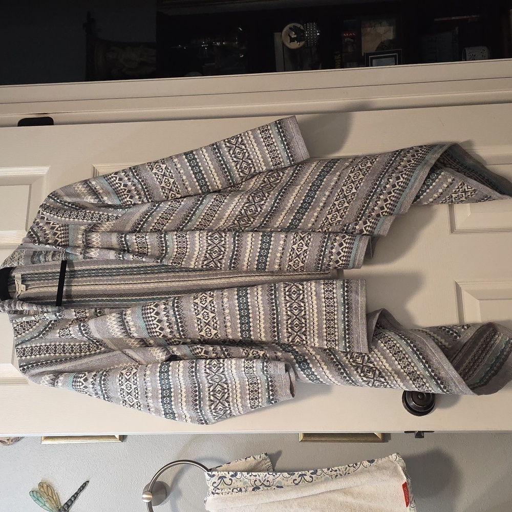 Foxcroft Gray and Blue Knit Sweater